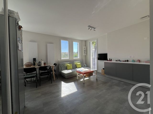 Appartement T3 à louer - 3 pièces - 50.39 m2 - TALENCE - 33 - AQUITAINE - Century 21 Talent Immobilier