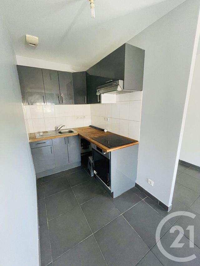 Appartement T2 à louer - 2 pièces - 40.84 m2 - BEGLES - 33 - AQUITAINE - Century 21 Talent Immobilier