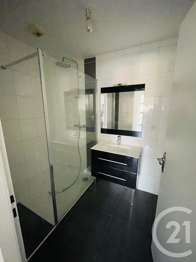 Appartement T2 à louer - 2 pièces - 40.84 m2 - BEGLES - 33 - AQUITAINE - Century 21 Talent Immobilier