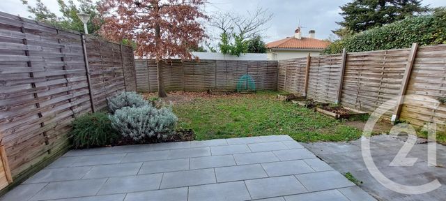 Appartement T4 à louer - 4 pièces - 90.99 m2 - VILLENAVE D ORNON - 33 - AQUITAINE - Century 21 Talent Immobilier