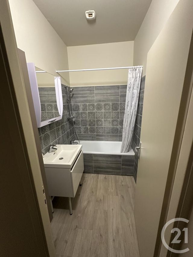 Appartement T2 à louer - 2 pièces - 42.87 m2 - BORDEAUX - 33 - AQUITAINE - Century 21 Talent Immobilier